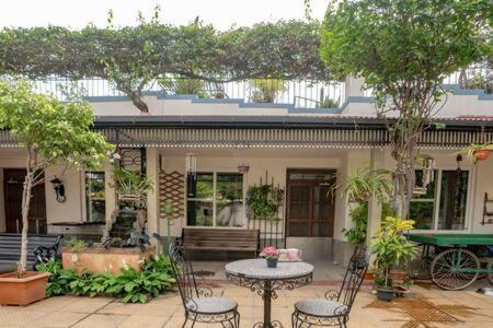 העיר בנגלור Eden Garden Villa By Jadecaps Nr Mg Road Garden מראה חיצוני תמונה